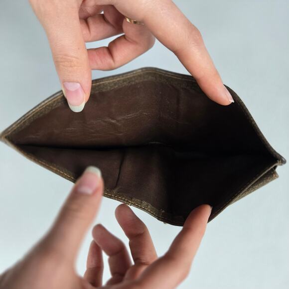 Gucci GG Monogram Plus Bifold Wallet Vintage - Picture 6 of 13